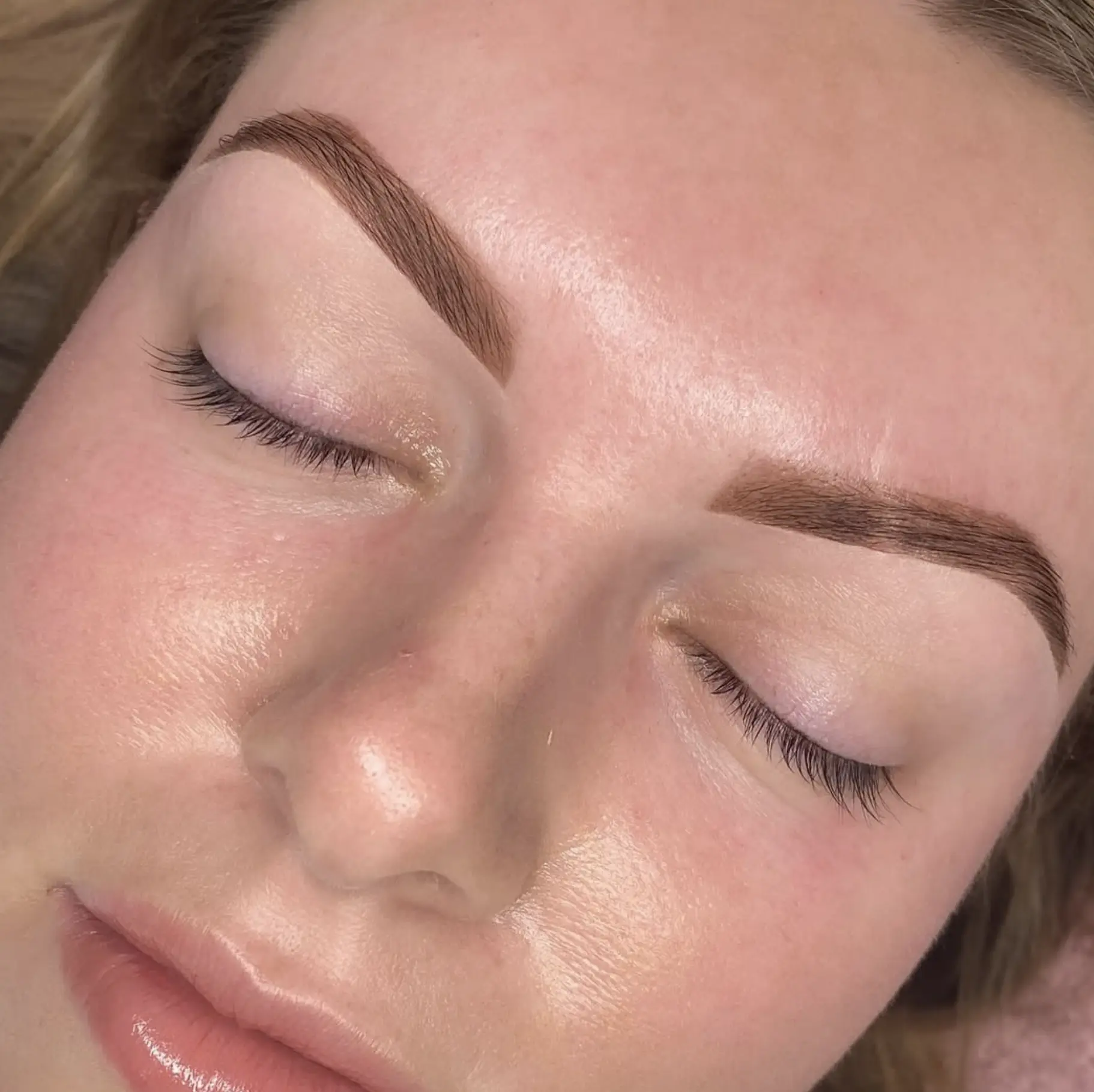 Powder brows before and after